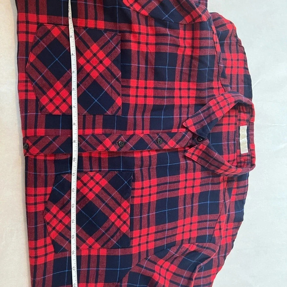 Coconut Woman L Plaid Button Down Shirt Red Navy Blue Checked - Picture 10 of 12